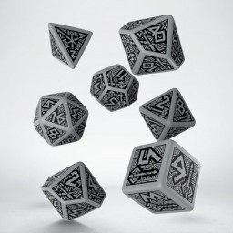 Q-Workshop: Dwarven Gray & black Dice Set