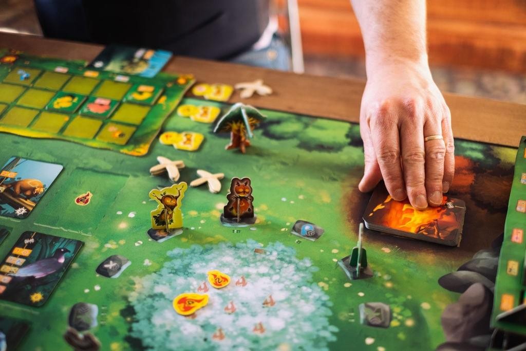 LIVING FOREST: Spielmatte